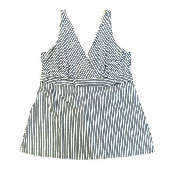 J. Crew light blue & white striped v-neck cotton sleeveless top size 10 - Picture 11 of 12